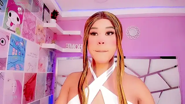 Vanessapintoo online show from 25, 10, 2025