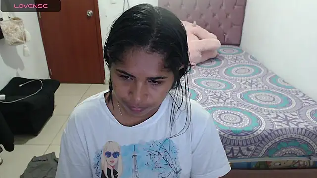 Snapshot of july-feria chatting on 12, 1, 2025 july-feria online show from 12, 1, 2025