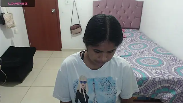 Snapshot of july-feria chatting on 5, 2, 2025 july-feria online show from 5, 2, 2025