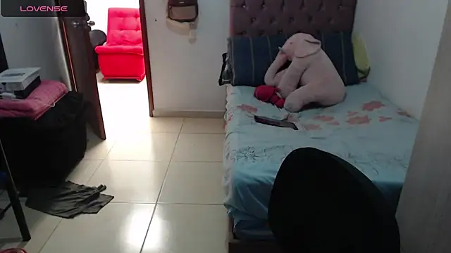 Snapshot of july-feria chatting on 15, 9, 2025 july-feria online show from 15, 9, 2025