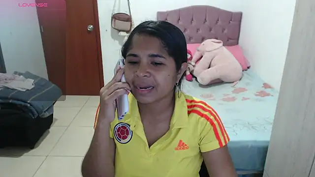 Snapshot of july-feria chatting on 18, 11, 2025 july-feria online show from 18, 11, 2025