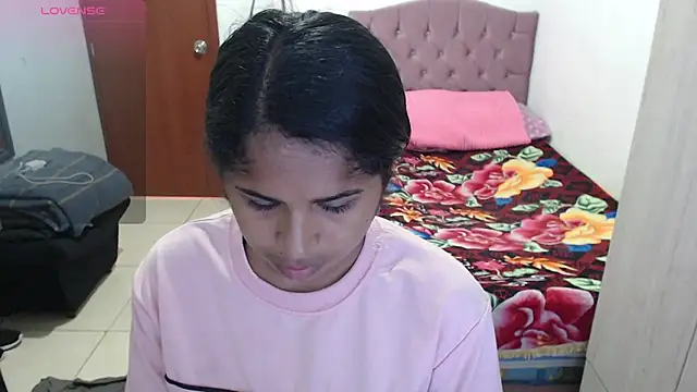 Snapshot of july-feria chatting on 1, 12, 2025 july-feria online show from 1, 12, 2025