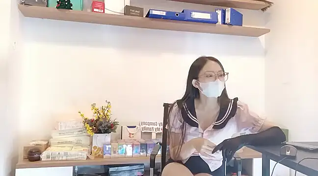 Lush-Office online show from 10, 2, 2025