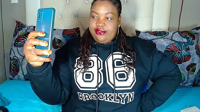 Snapshot of omalicha98 chatting on 4, 7, 2026 omalicha98 online show from 4, 7, 2026