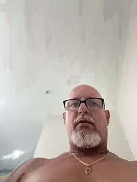 Snapshot of carlospingalinda chatting on 14, 2, 2026 carlospingalinda online show from 14, 2, 2026