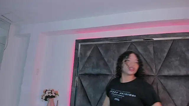 BrigitteRoy  online show from 1, 10, 2025