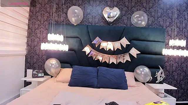 Snapshot of Aitana_Hilton_ chatting on 7, 2, 2025 Aitana Hilton online show from 7, 2, 2025