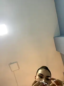 Snapshot of Aitana_Hilton_ chatting on 22, 10, 2025 Aitana Hilton online show from 22, 10, 2025