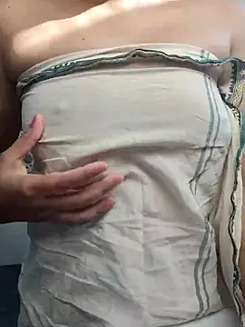 Snapshot of nikkibenza chatting on 6, 3, 2025 nikkibenza online show from 6, 3, 2025