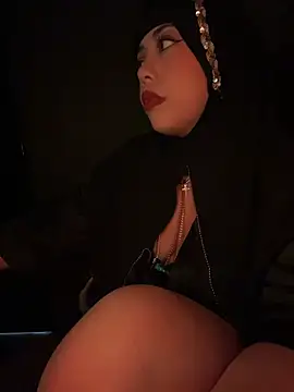 Snapshot of zahra_Jalid chatting on 16, 5, 2026 zahra Jalid online show from 16, 5, 2026