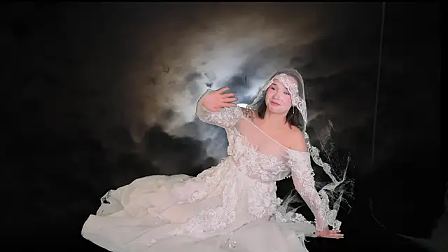 Bella Alita online show from 31, 10, 2025