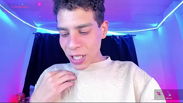 Snapshot of Ethan_Boyy chatting on 21, 4, 2026 Ethan Boyy online show from 21, 4, 2026