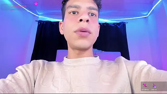 Snapshot of Ethan_Boyy chatting on 30, 6, 2026 Ethan Boyy online show from 30, 6, 2026