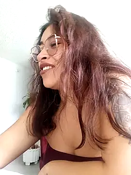 Snapshot of AnonymousGirl chatting on 1, 5, 2026 AnonymousGirl online show from 1, 5, 2026