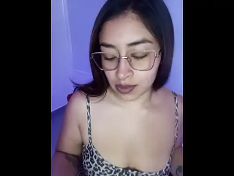 AnonymousGirl online show from 20, 6, 2026