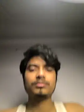 Snapshot of kaif_220 chatting on 15, 12, 2025 kaif 220 online show from 15, 12, 2025