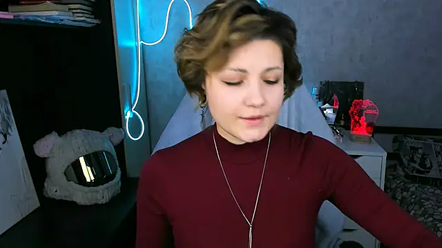 EvaBrownie online show from 14, 12, 2025