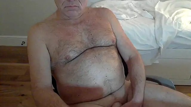 Snapshot of Eynoos_ chatting on 22, 11, 2025 Eynoos online show from 22, 11, 2025