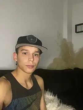 Hot boys hto online show from 24, 2, 2025