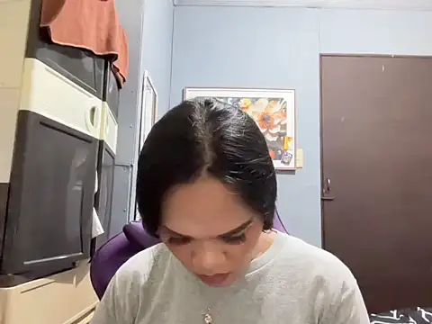 SophiaCourthaway online show from 30, 9, 2025