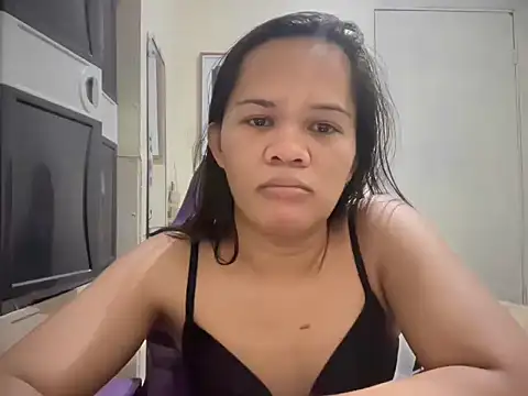SophiaCourthaway online show from 23, 5, 2026