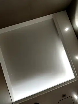 lilandi0521 online show from 25, 2, 2025