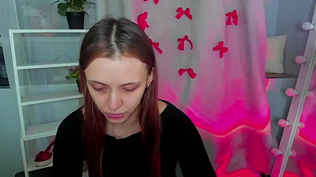 Snapshot of Sahara_Shields chatting on 3, 2, 2025 Sahara Shields online show from 3, 2, 2025