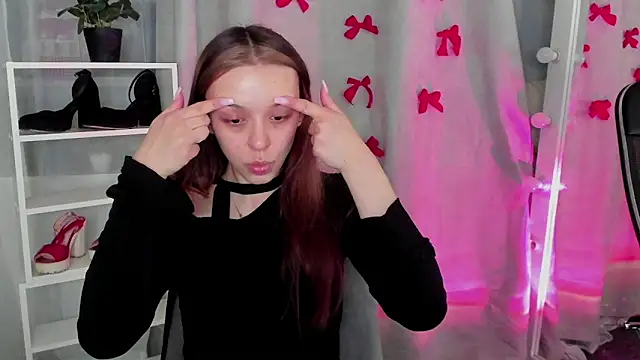 Snapshot of Sahara_Shields chatting on 11, 2, 2025 Sahara Shields online show from 11, 2, 2025