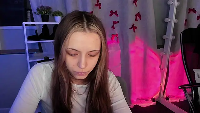 Snapshot of Sahara_Shields chatting on 11, 3, 2025 Sahara Shields online show from 11, 3, 2025