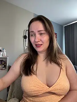 Snapshot of Kiss_My_Body chatting on 25, 6, 2026 Kiss My Body online show from 25, 6, 2026