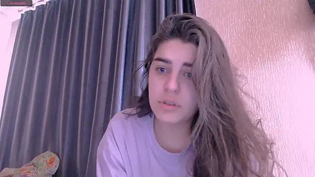  Roselina  online show from 26, 2, 2025