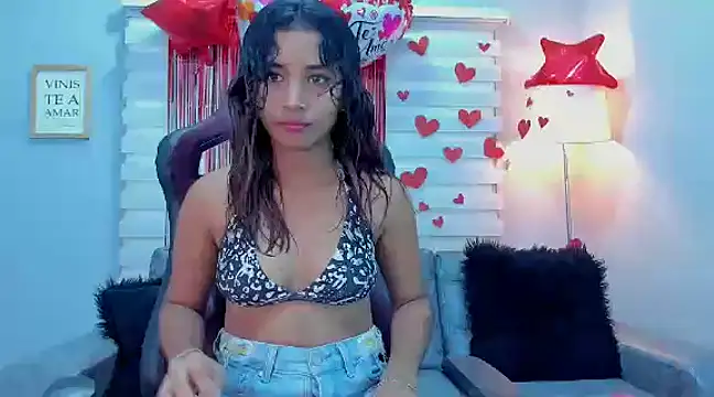 Snapshot of yian_meghan chatting on 9, 3, 2025 yian meghan online show from 9, 3, 2025