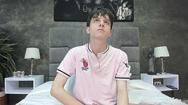 bruce hans online show from 7, 11, 2025