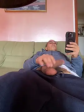 Snapshot of sempreilmio2 chatting on 17, 1, 2025 sempreilmio2 online show from 17, 1, 2025