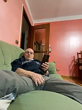 Snapshot of sempreilmio2 chatting on 6, 2, 2025 sempreilmio2 online show from 6, 2, 2025