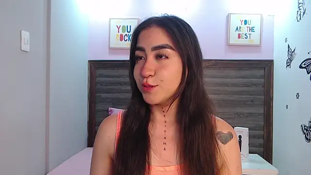 Snapshot of AdaaMillan chatting on 14, 9, 2025 AdaaMillan online show from 14, 9, 2025