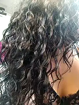 Shelley-Hack online show from 12, 2, 2025