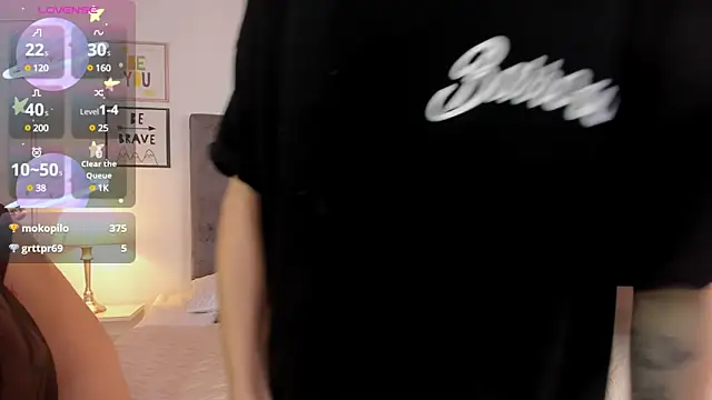 Snapshot of ethan_and_ava chatting on 9, 2, 2025 ethan and ava online show from 9, 2, 2025