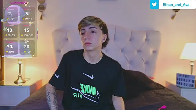 Snapshot of ethan_and_ava chatting on 12, 9, 2025 ethan and ava online show from 12, 9, 2025