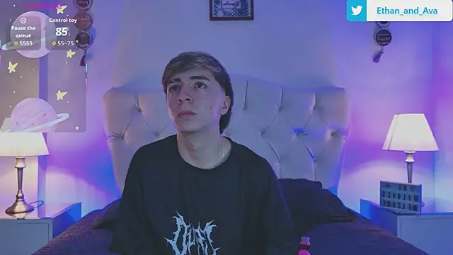 Snapshot of ethan_and_ava chatting on 16, 9, 2025 ethan and ava online show from 16, 9, 2025