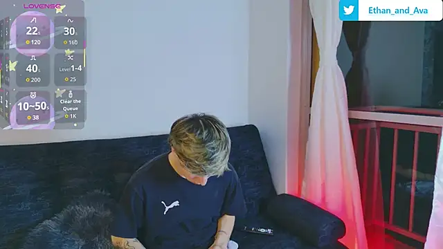 Snapshot of ethan_and_ava chatting on 2, 10, 2025 ethan and ava online show from 2, 10, 2025