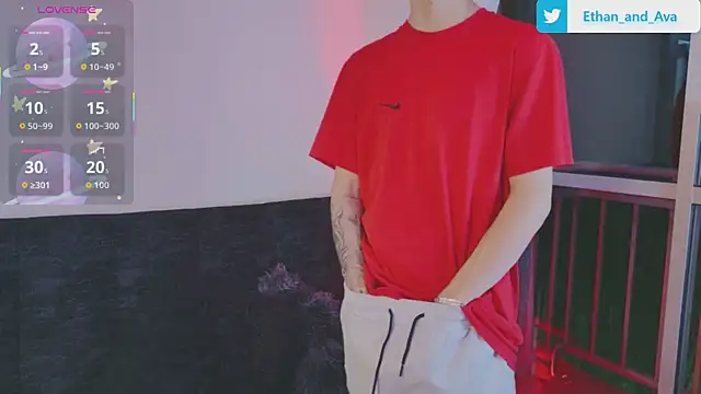 Snapshot of ethan_and_ava chatting on 20, 10, 2025 ethan and ava online show from 20, 10, 2025