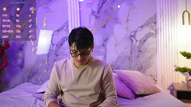 vanilla hot online show from 4, 10, 2025