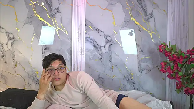 vanilla hot online show from 23, 10, 2025