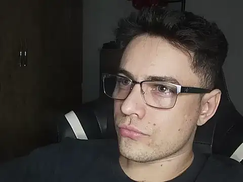 Dyllan   online show from 14, 10, 2025