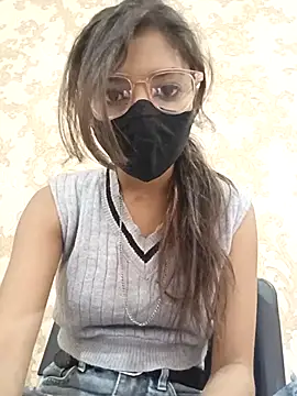 SCHOOL Girl-0 online show from 8, 3, 2025