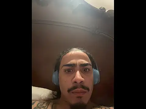 Snapshot of jamesx14877 chatting on 10, 11, 2025 jamesx14877 online show from 10, 11, 2025