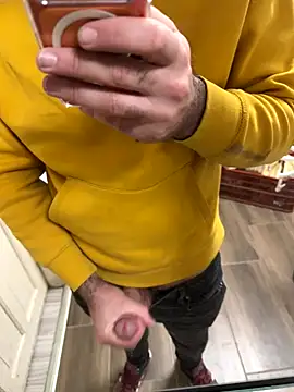 Snapshot of Klaus298 chatting on 22, 11, 2025 Klaus298 online show from 22, 11, 2025