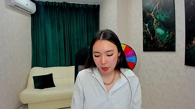 Snapshot of AnnaReyla chatting on 12, 3, 2025 AnnaReyla online show from 12, 3, 2025