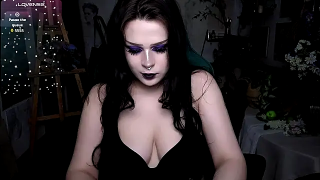 Snapshot of Rouz_Farrel chatting on 27, 9, 2025 Rouz Farrel online show from 27, 9, 2025
